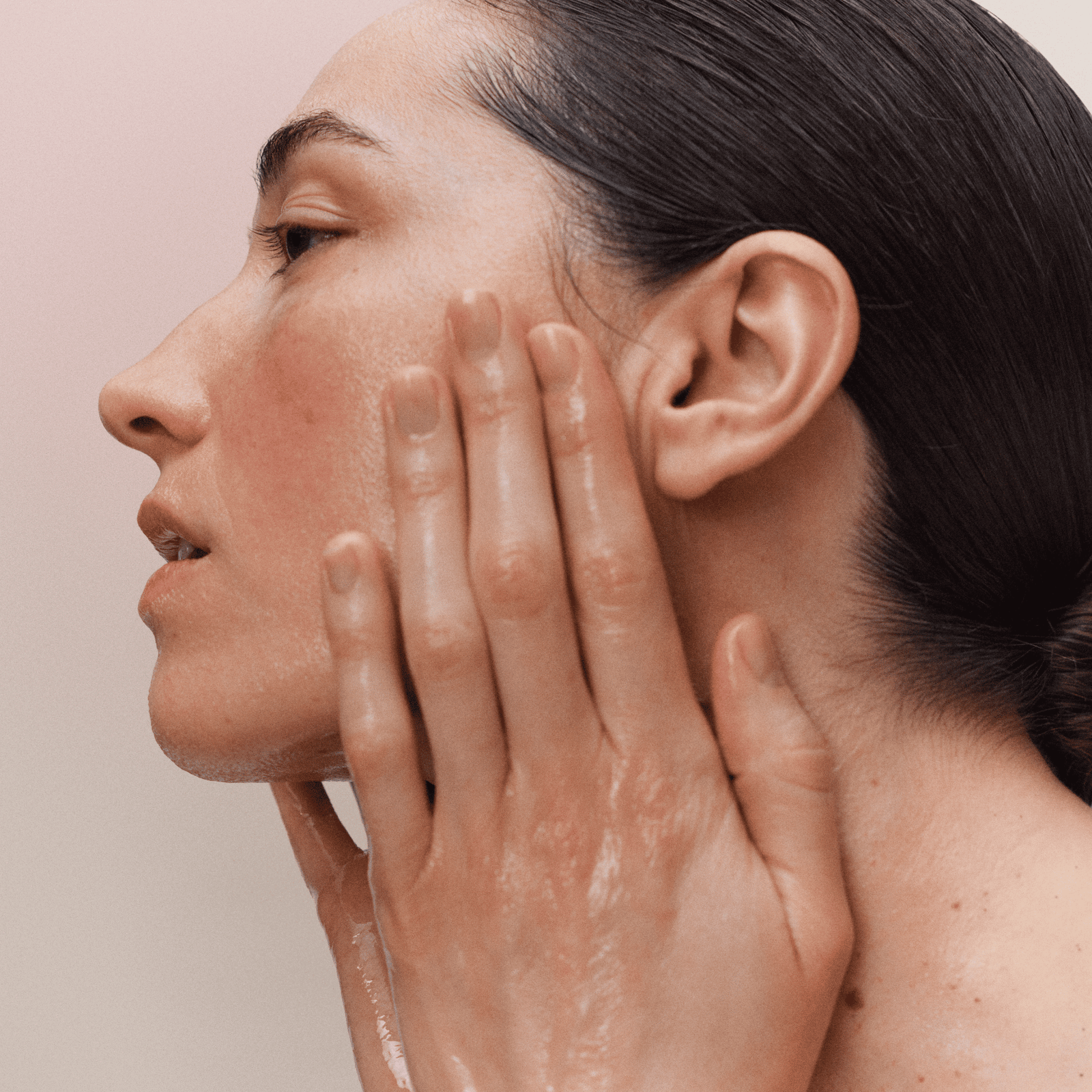Incorporating Rosemary Essential Oil into Your Routine